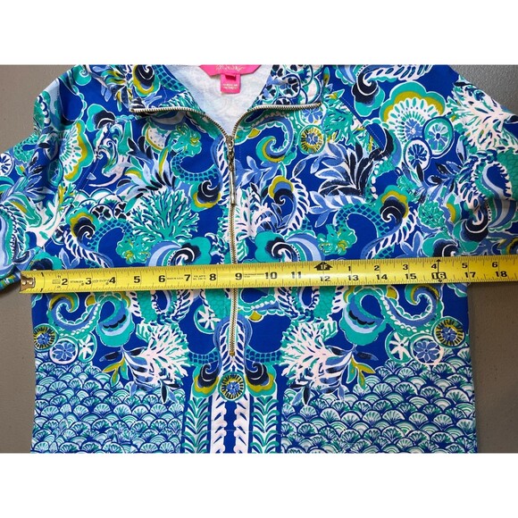 Lilly Pulitzer Blue Grotto Sirens & Spirit Skipper UPF 50 Pullover Size Small - Picture 11 of 13